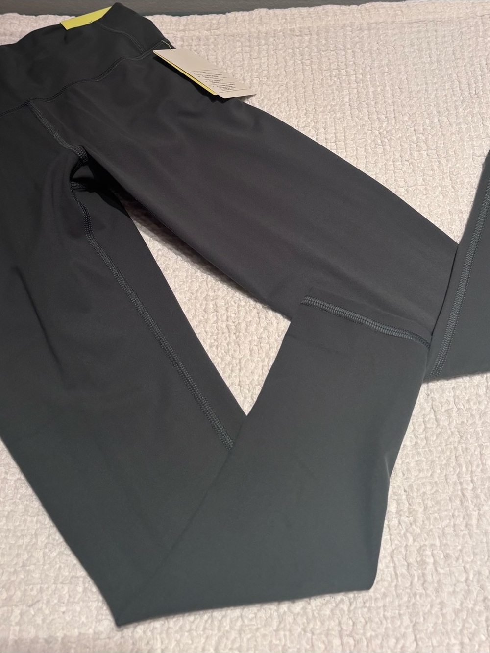 Girls Yoga Pants Size M (8) NWT
